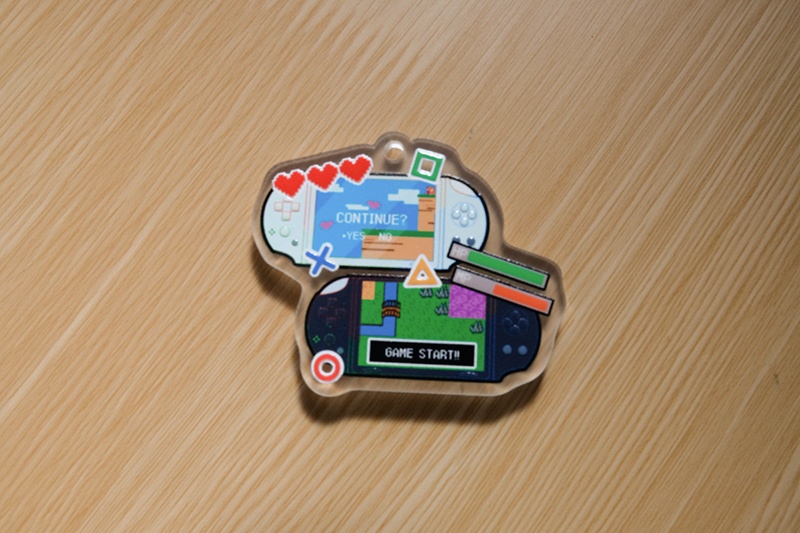 思い出は□の中 アクリルキーホルダー