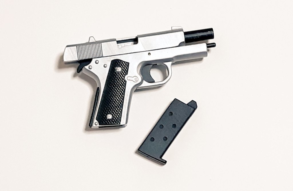 DD用ハンドガン『デトニクス.45 コンバットマスター』