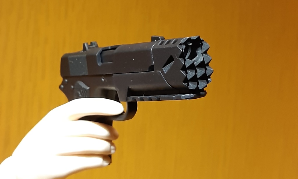 DD用ハンドガン『デトニクス.45(スパイクプレート装着タイプ)』