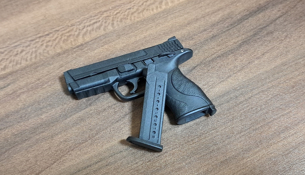 DD用ハンドガン『M&P9』