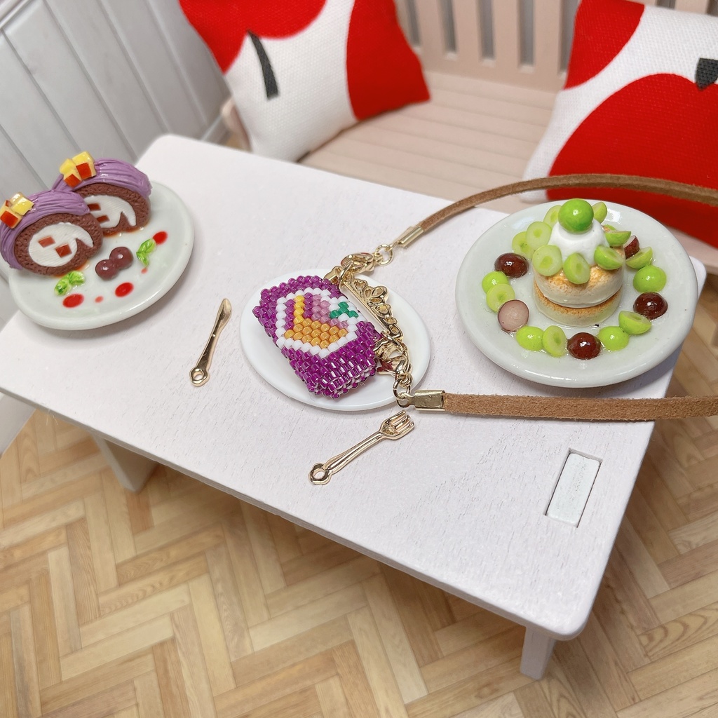 さつまいもケーキのポシェット(うまい)