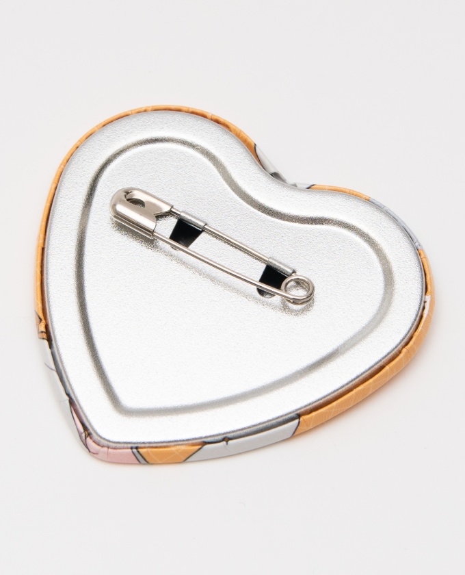 【2025お誕生日記念】ハート缶バッチ🐏🎁🎈