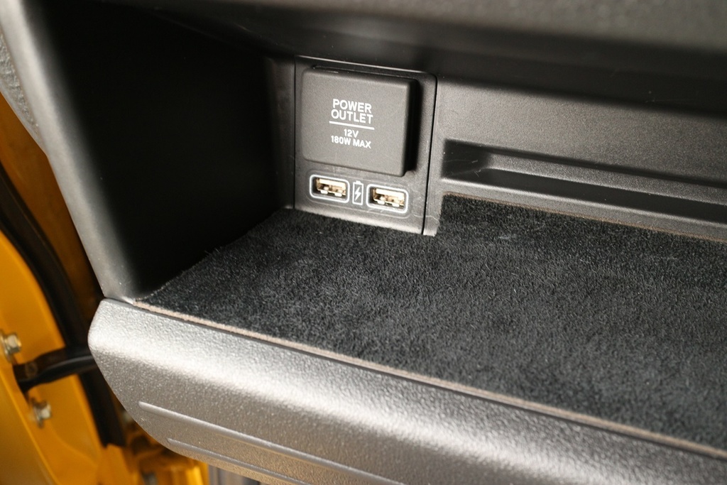 N-VANグローブボックス用マット(側面奥のみあり)型紙