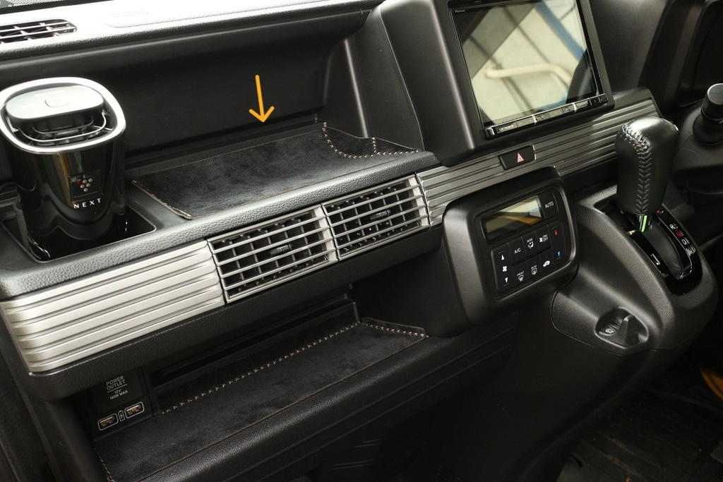 N-VANダッシュボード用マット(側面あり)型紙