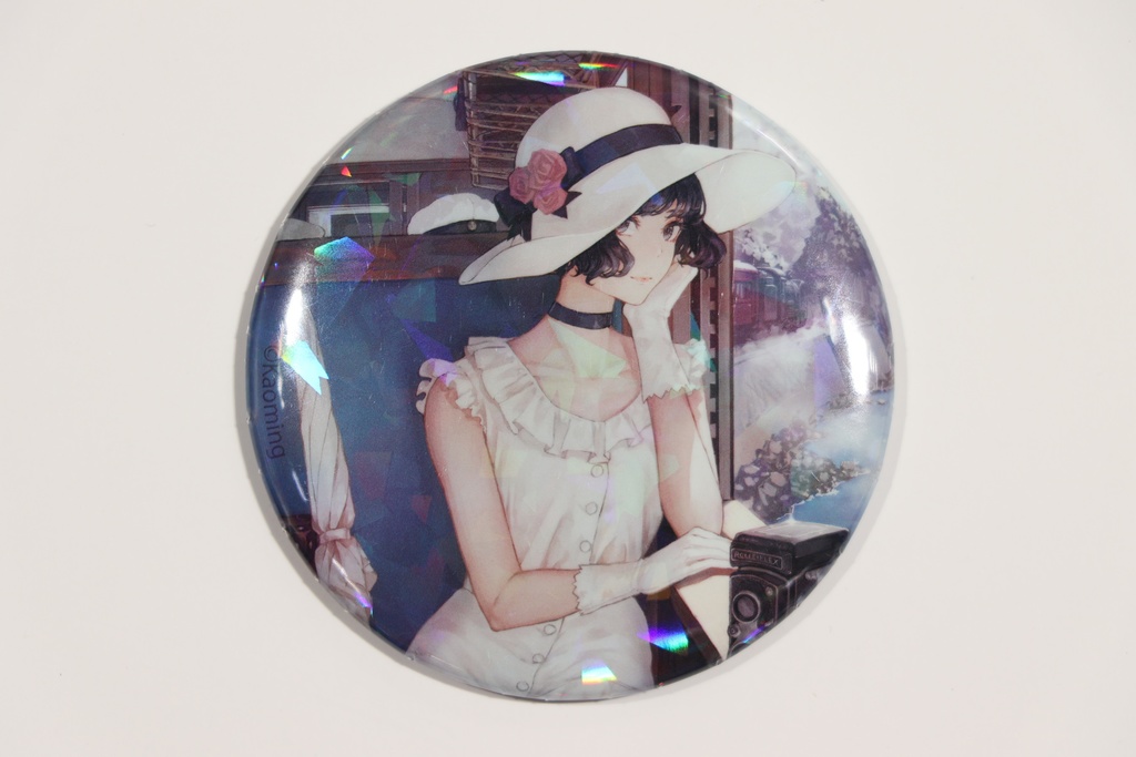 カオミン　ホログラム缶バッジ　B