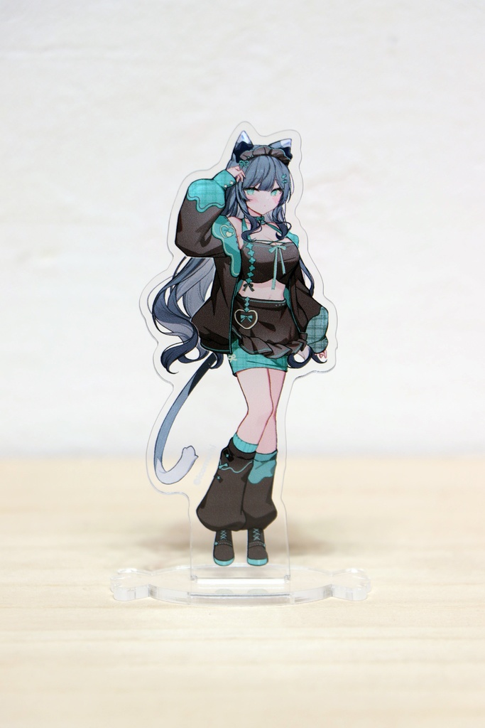 イコモチ　アクリルスタンド　みくろ