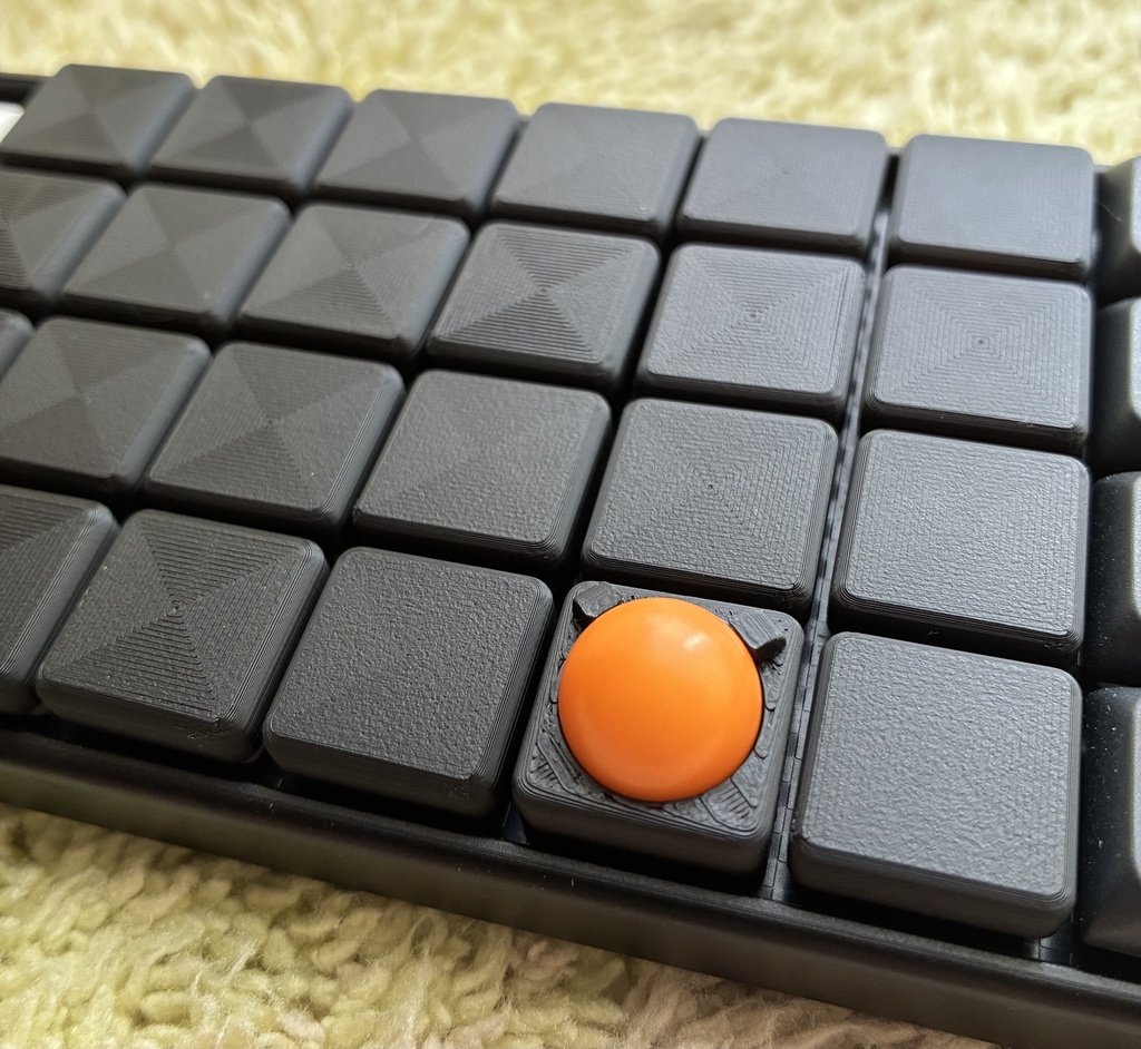 R11 - フラット キーキャップ