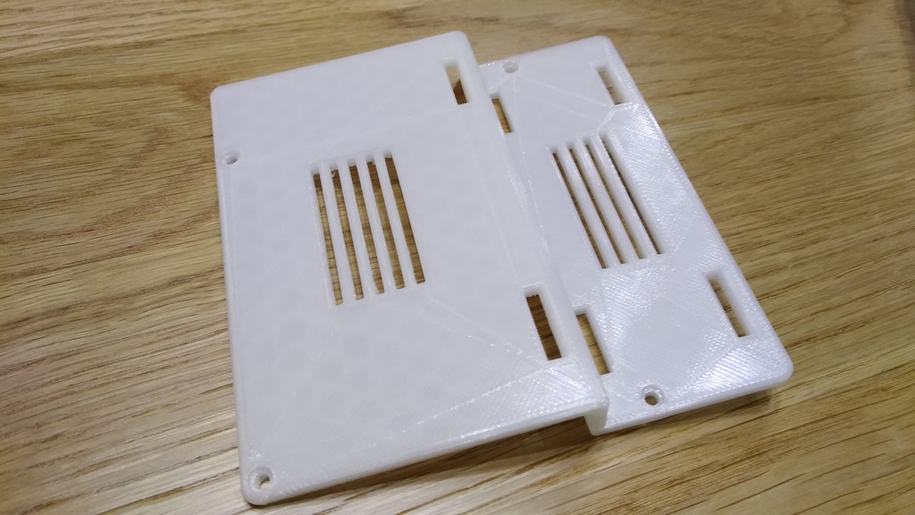 Mahjong Pi用バッテリーホルダ付きバックパネル(STLデータ)