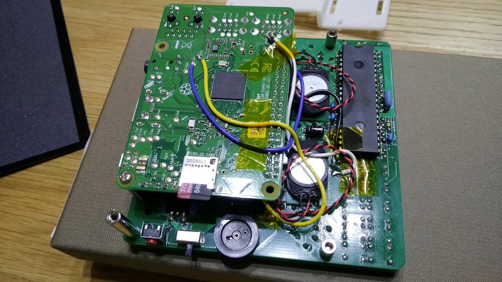 Mahjong Pi用バッテリーホルダ付きバックパネル(STLデータ)