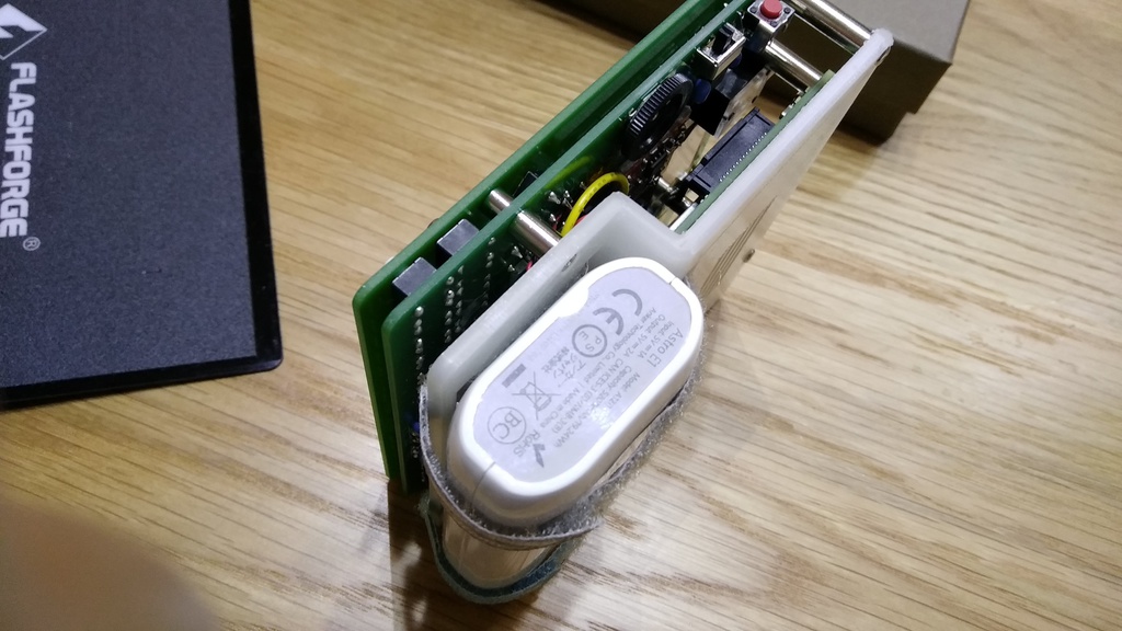 Mahjong Pi用バッテリーホルダ付きバックパネル(STLデータ)