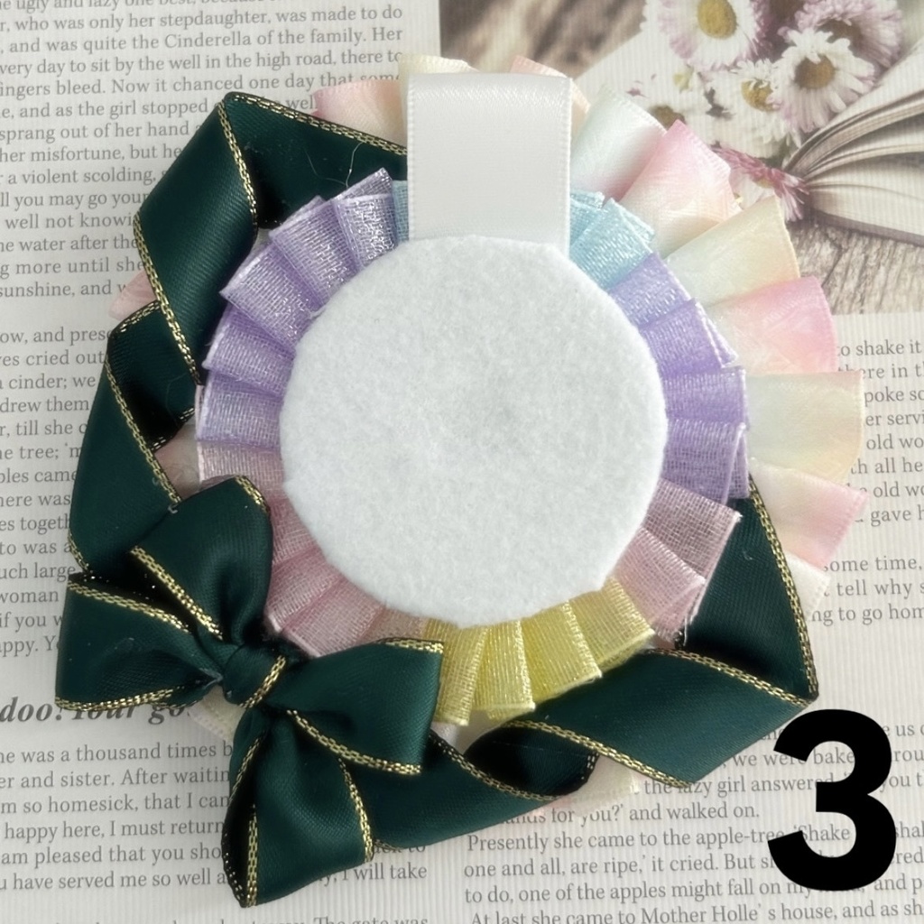 白/レインボー ロゼット