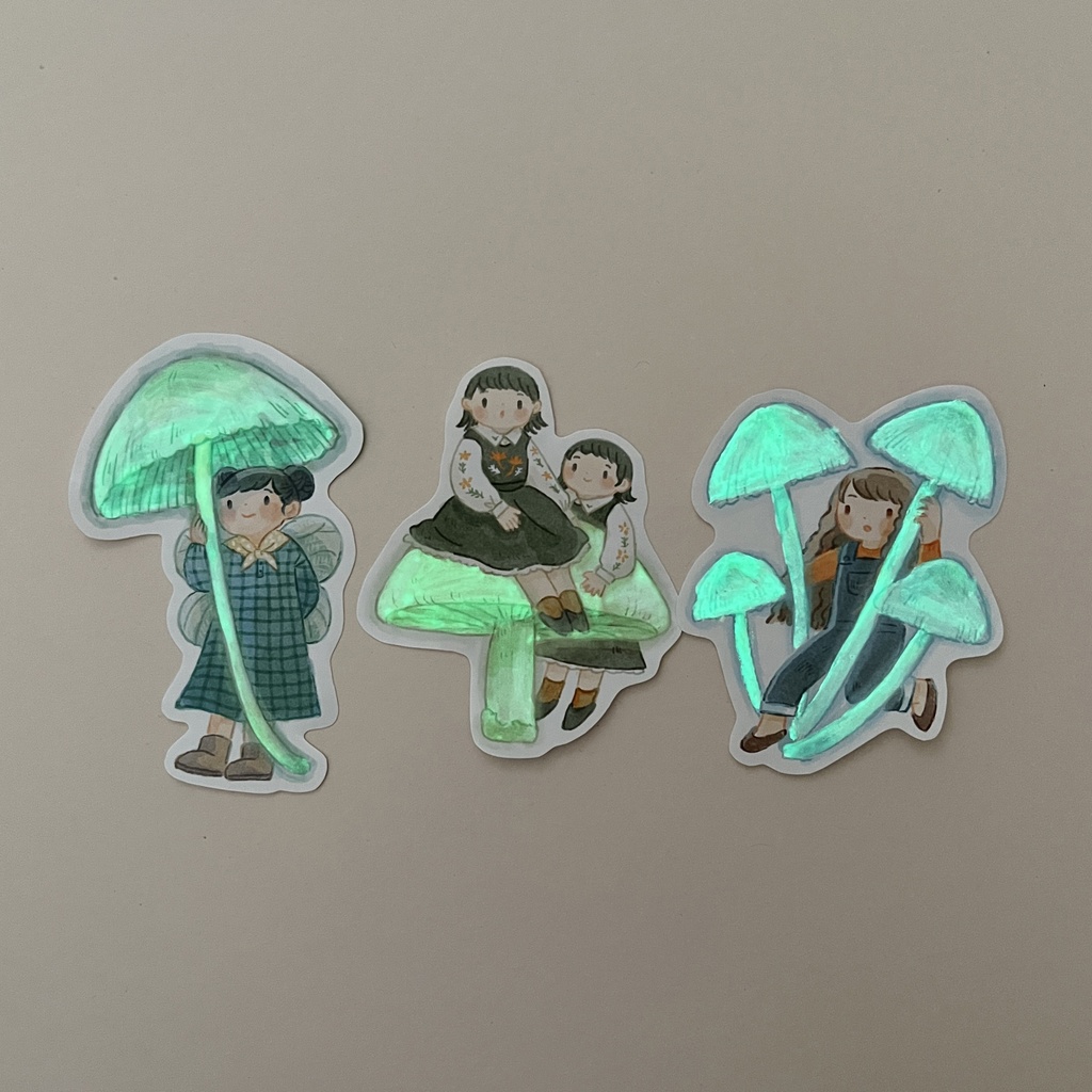 蓄光きのこシール