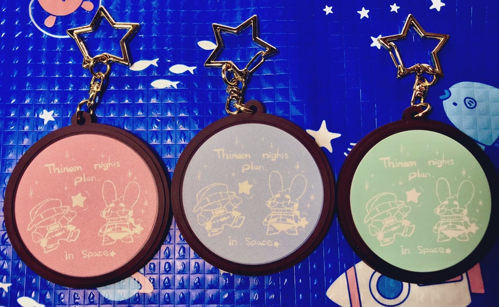 宇宙ラバーキーホルダー