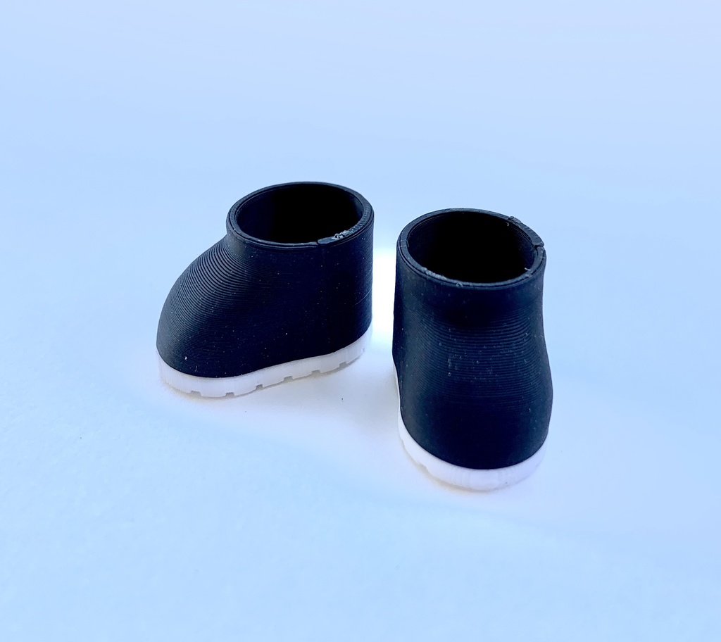 白黒大きめ靴【新サイズ】