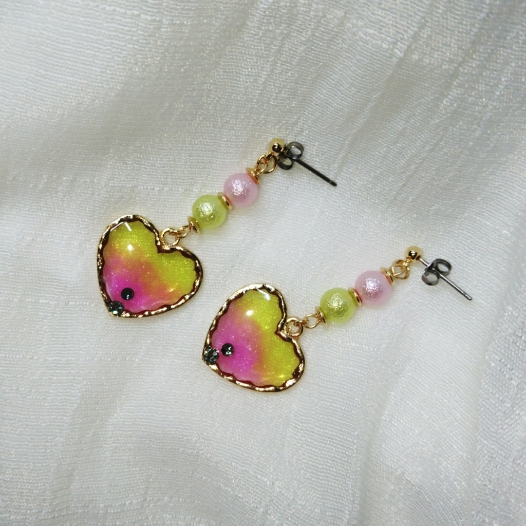 【鬼滅】甘露寺蜜璃 イメージ アクセサリー ピアス