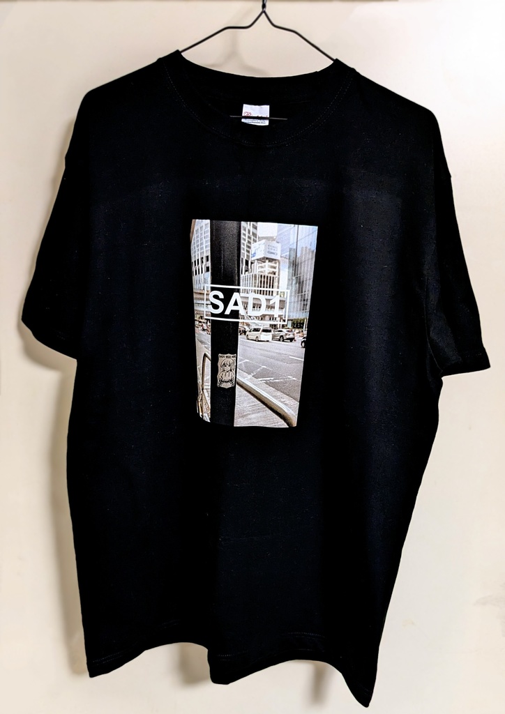 Photo Tee (L size) (+ 1 sticker)