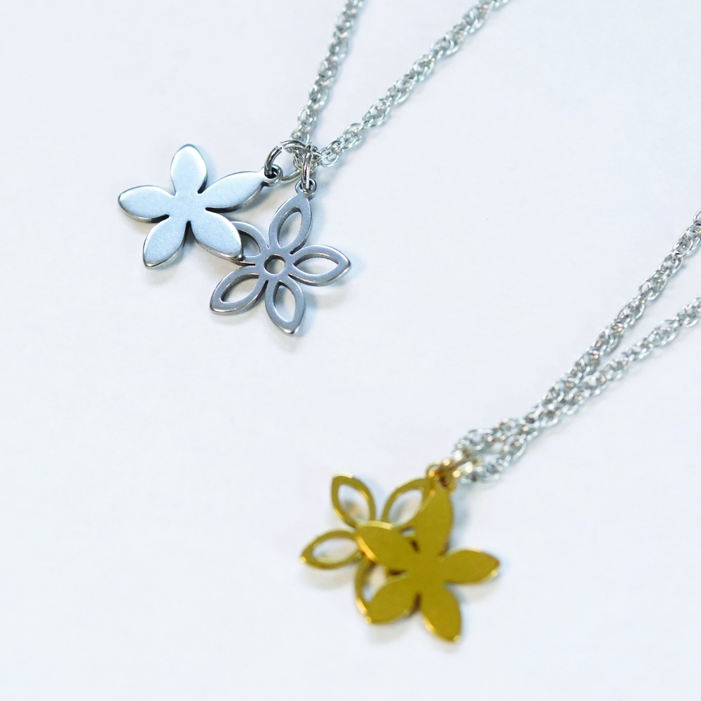 STAR FLOWER NECKLACE