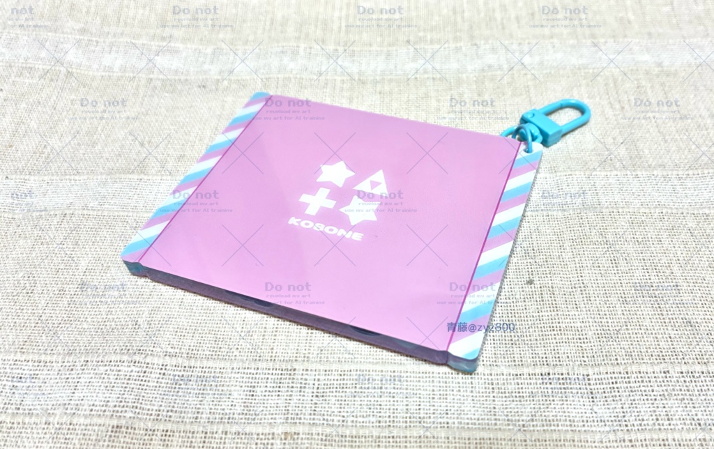 小骨ちゃん達のシャカシャカアクキー