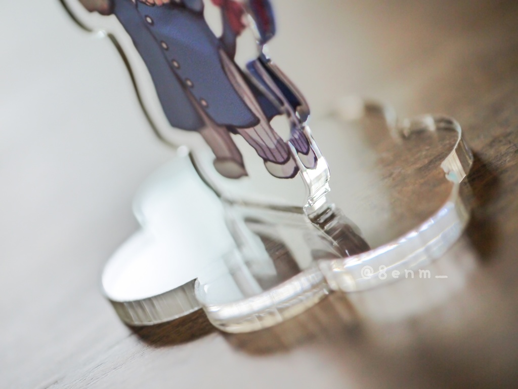 魘夢・アクキー(台座付き)