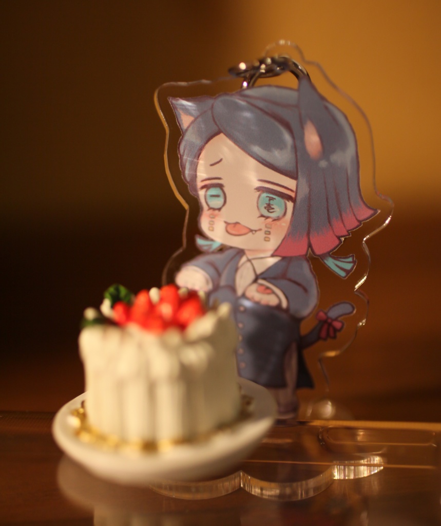 魘夢・アクキー(台座付き)