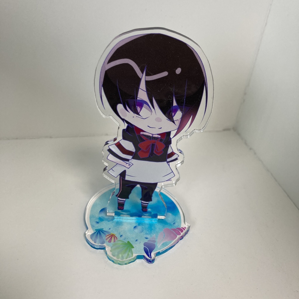 UTAUアクリルフィギュア