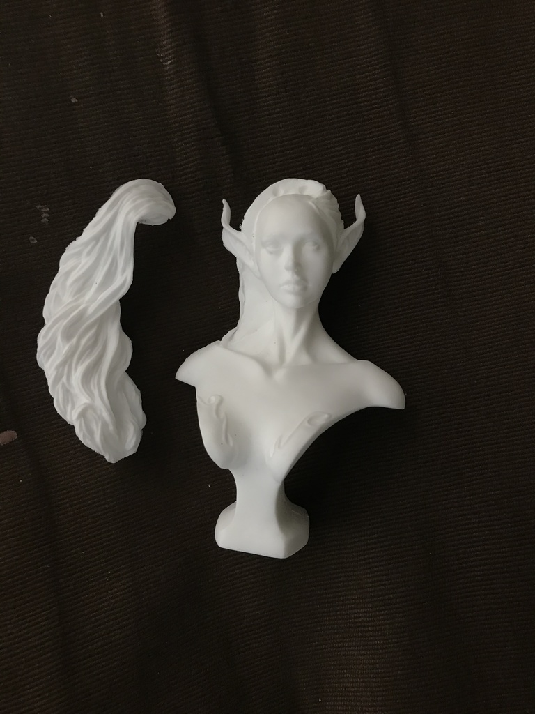 アシャンドゥリアのエルフ