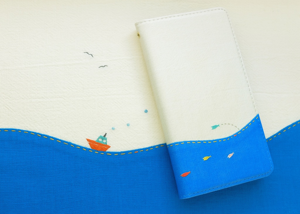 海にゆこうよ! 手帳型スマホケース ベルトなし 【 海 夏 ストラップホール iPhone 】