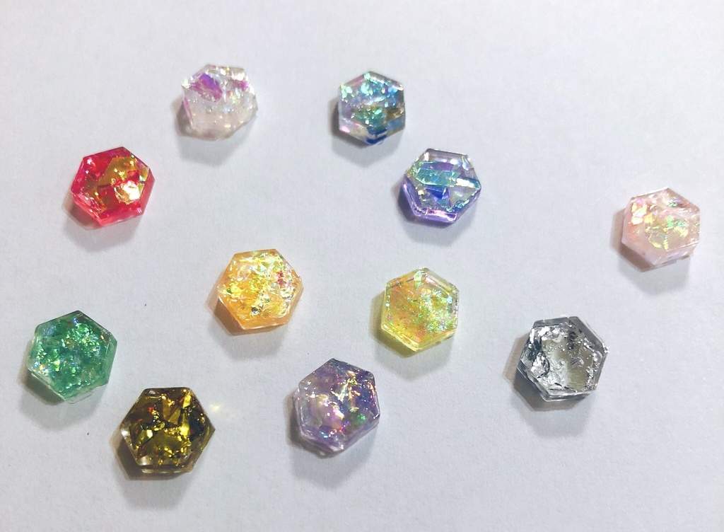 【推し色ホログラム】片耳ヘキサゴンピアス/イヤリング