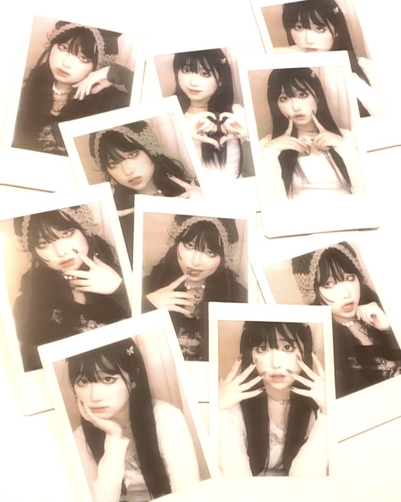 ランダムチェキ2種【サイン付き】