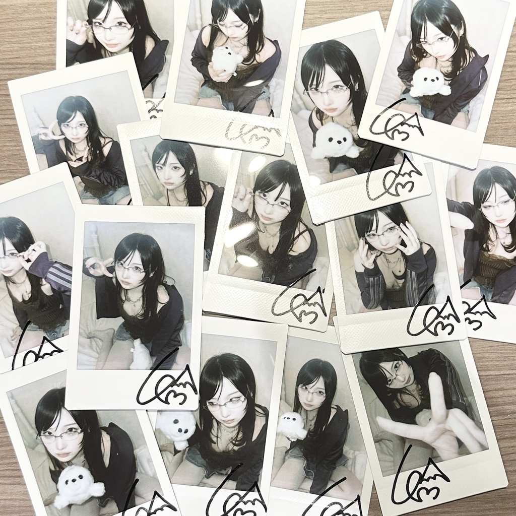 サイン入りランダムチェキ【2枚セット】