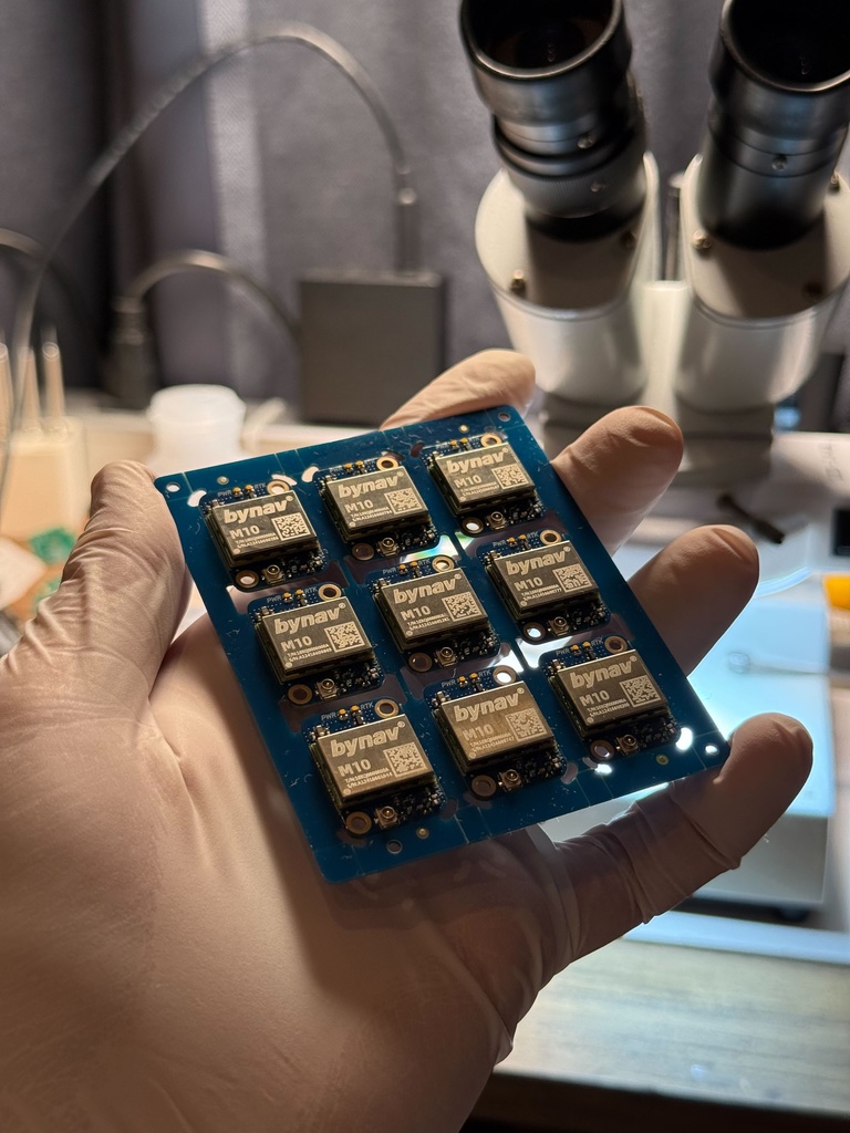 「M10 Nano」フルバンドGNSS RTKモジュール