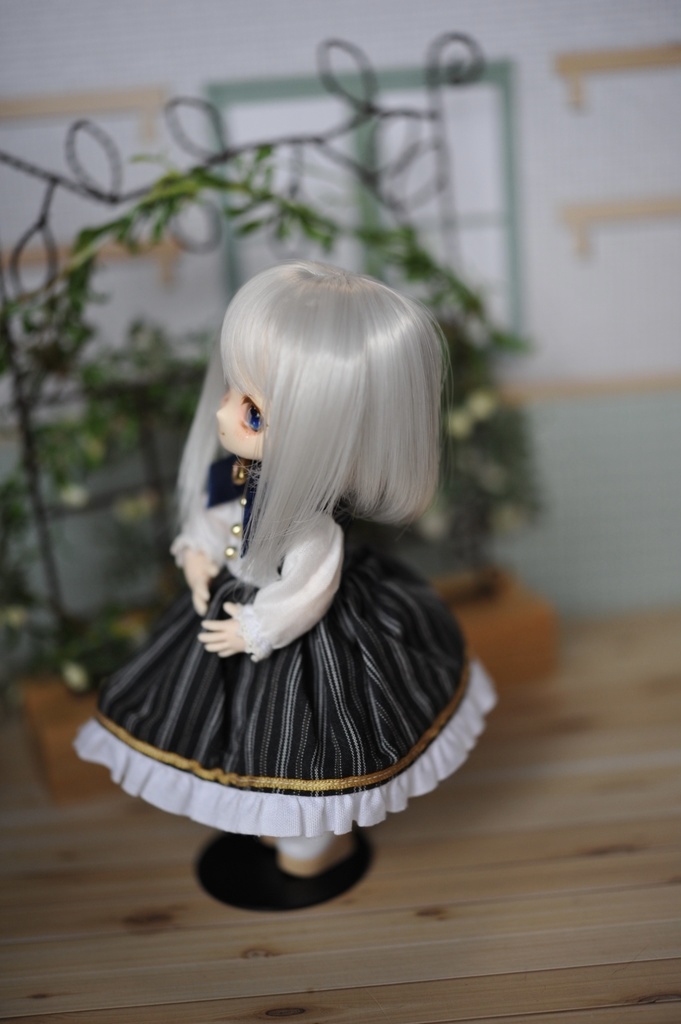 4インチウィッグ 前下がりふんわりボブ