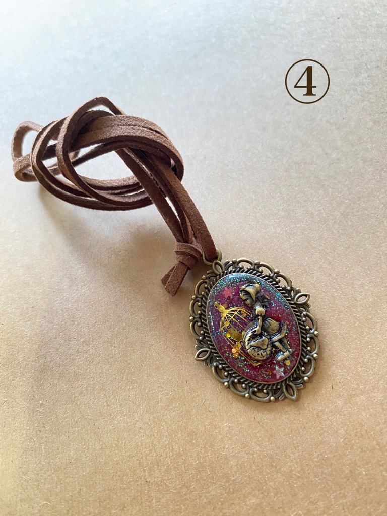 赤ずきん レジンネックレス