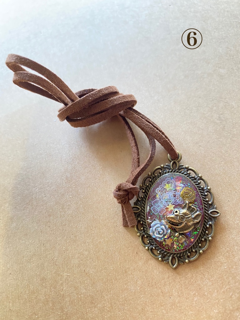 赤ずきん レジンネックレス