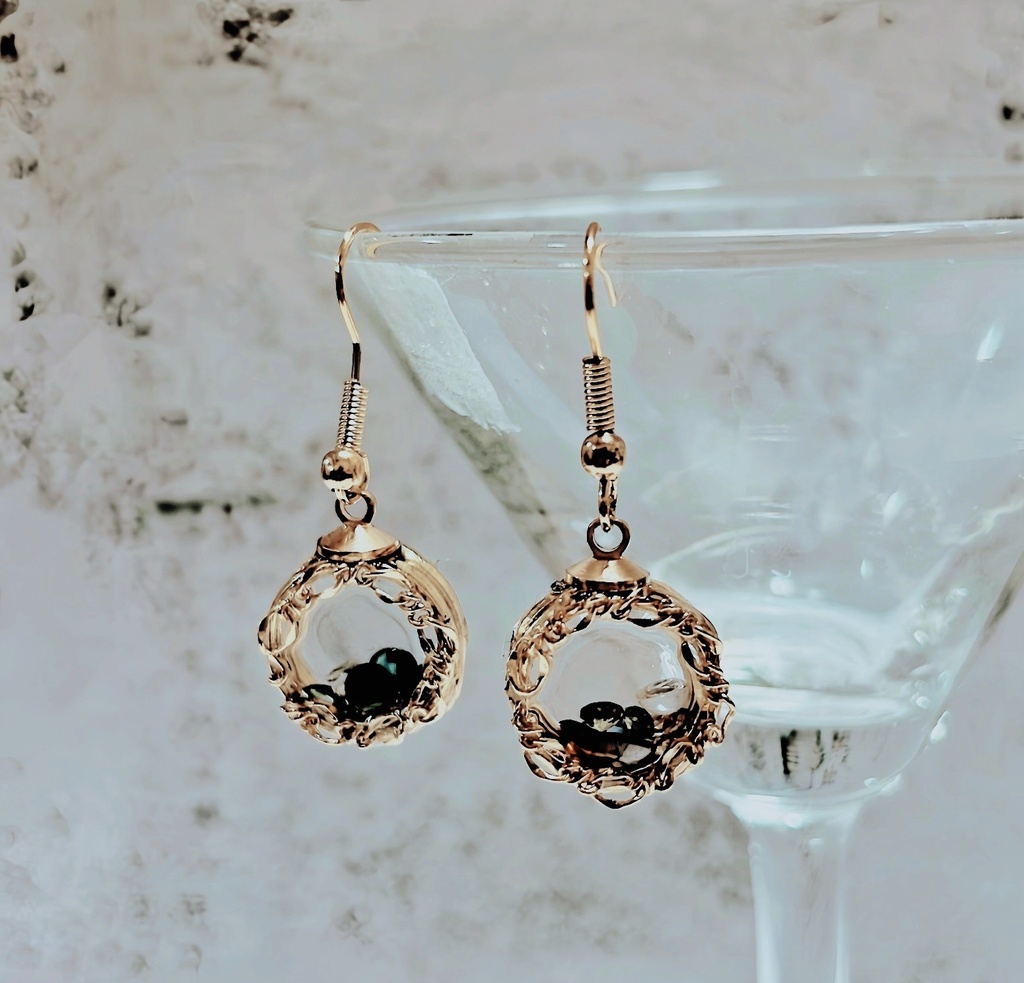 カケラジュエルたちのイヤーアクセサリー