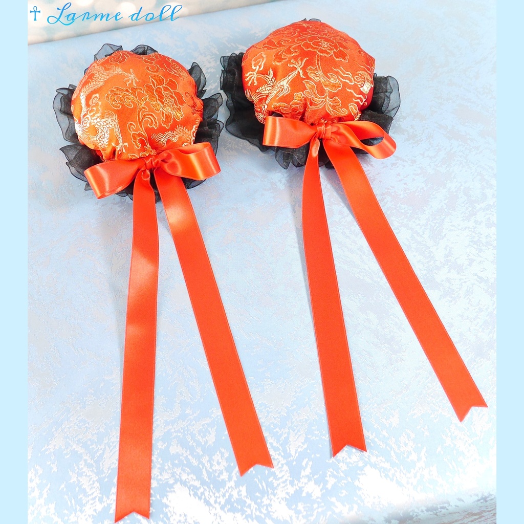 【受注生産】《☥》ゆめかわチャイナお団子カバー(オーガンジーレース黒)(本体カバーカラー▷赤) 取り外し可能綿クッション+ヘアクリップ付き