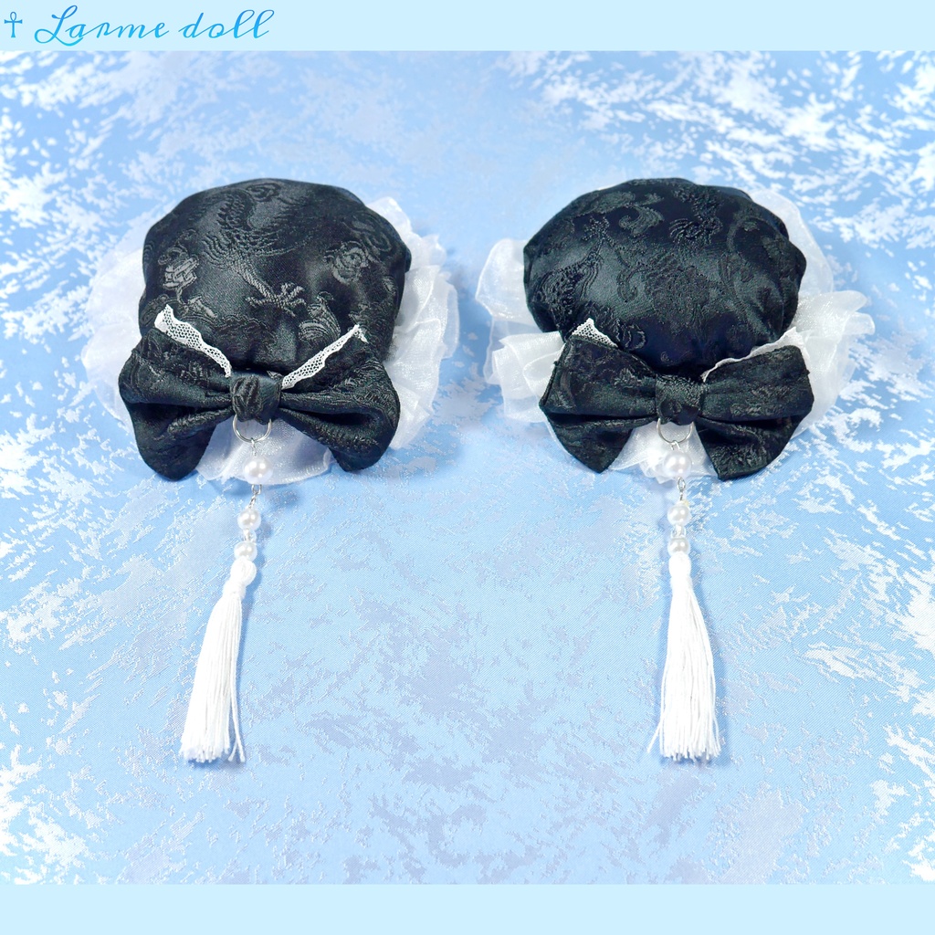 【完成品】【一点物】《☥》タッセル付き チャイナお団子カバー カラー▷黒×白