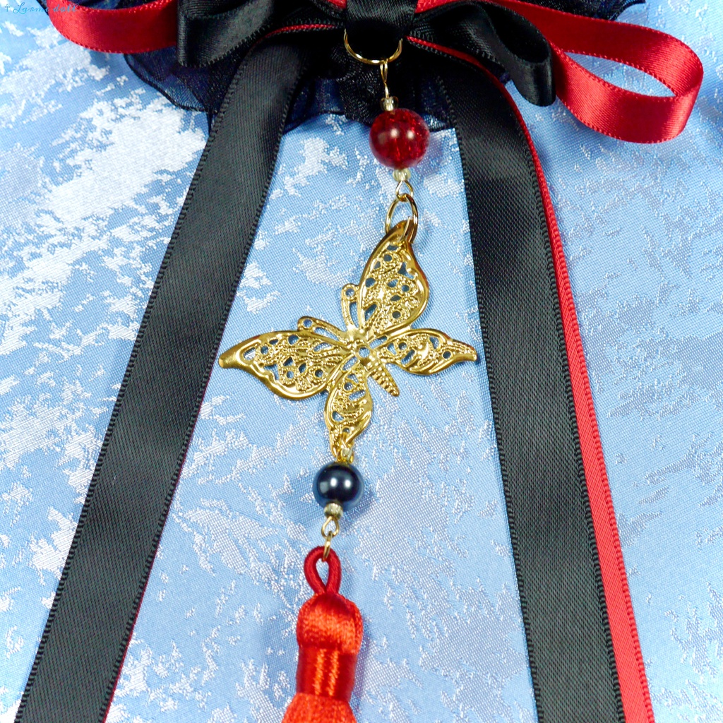 【受注生産】《☥》ダブルリボンタッセル付きお団子カバー カラー▷黒×赤 (接合パーツ、蝶チャームゴールドカラーVer.)