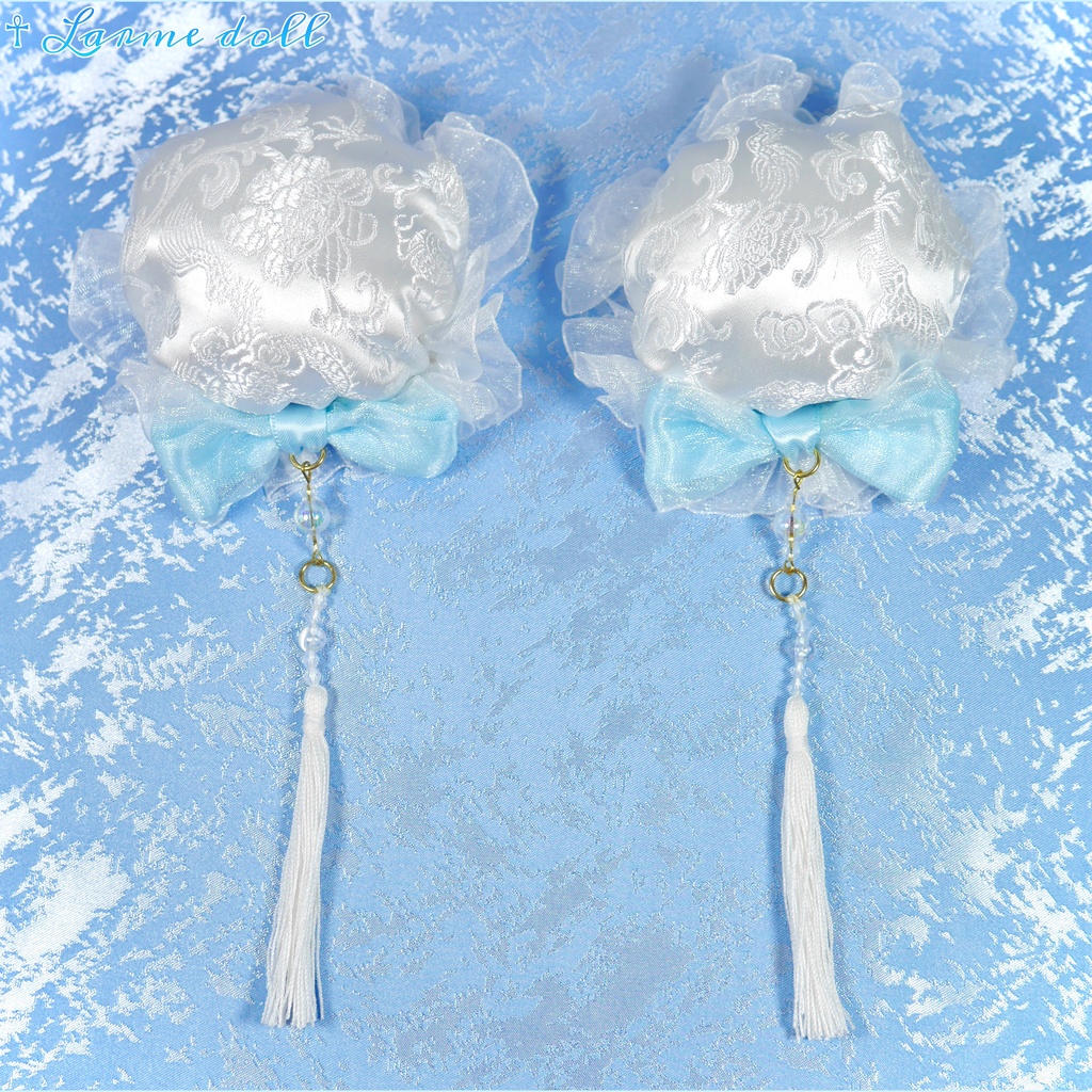 【完成品】【一点物】《☥》タッセル付きチャイナお団子カバー (カラー▷白×水色)