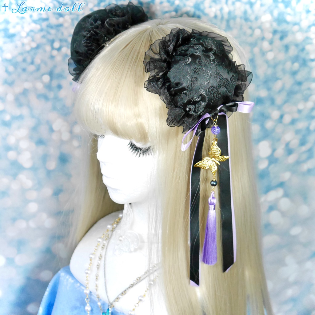 【受注生産】《☥》ダブルリボンタッセル付きお団子カバー カラー▷黒×紫(接合パーツ、蝶チャームゴールドカラーver.)