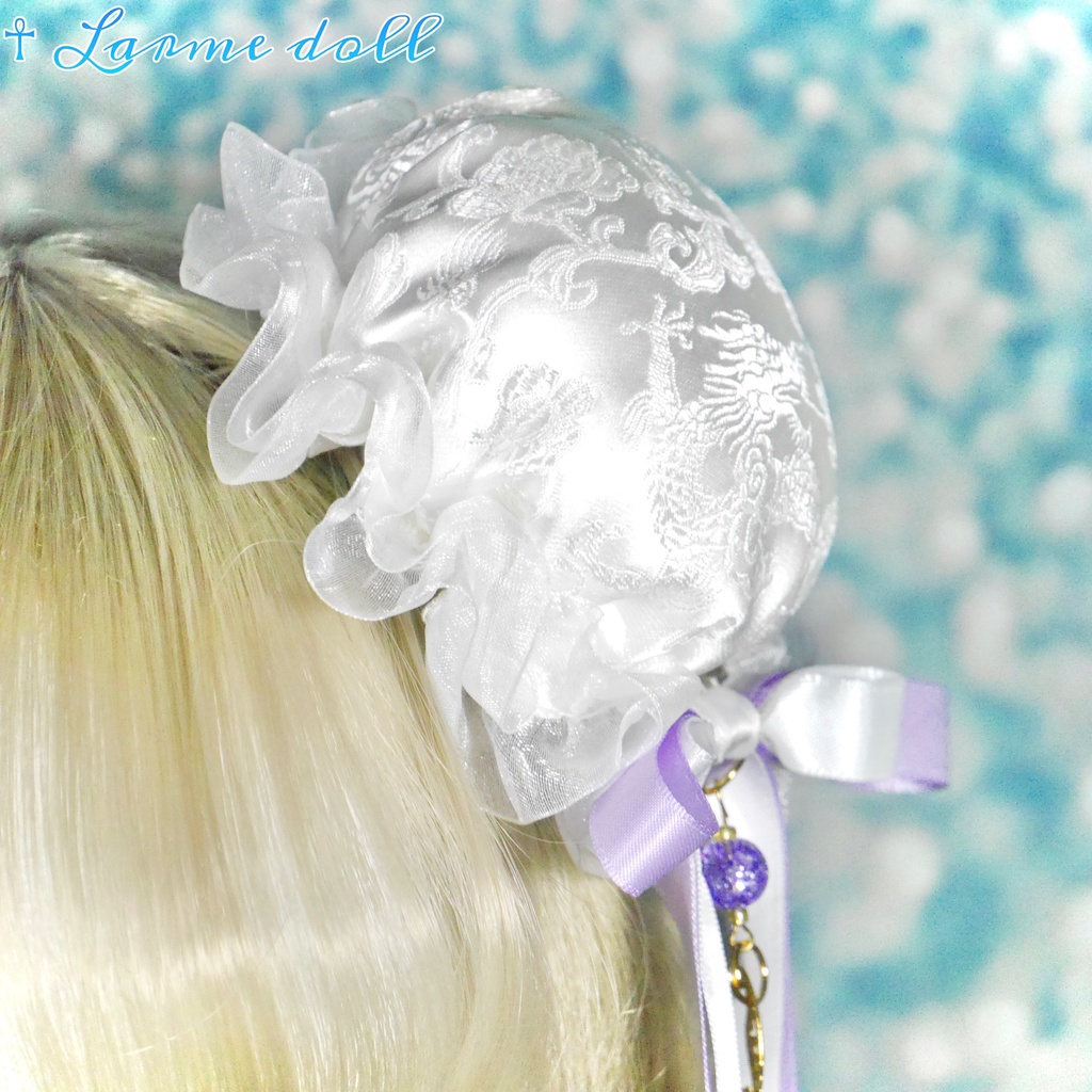【受注生産】《☥》ダブルリボンタッセル付きお団子カバー カラー▷白×紫(接合パーツ、蝶チャームゴールドカラーver.)