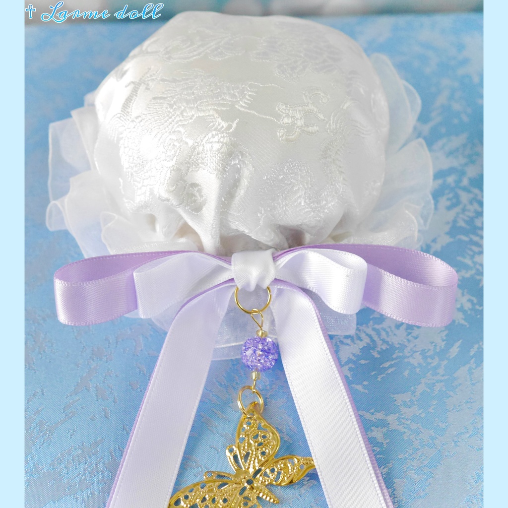 【受注生産】《☥》ダブルリボンタッセル付きお団子カバー カラー▷白×紫(接合パーツ、蝶チャームゴールドカラーver.)
