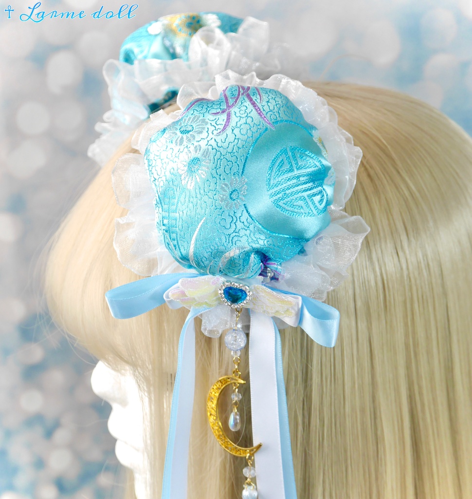 【受注生産】《☥》天使チャイナお団子カバー(縁オーガンジーレース白)(本体カバーカラー▷和華水色)(接合パーツ、月チャームゴールドカラーVer.)