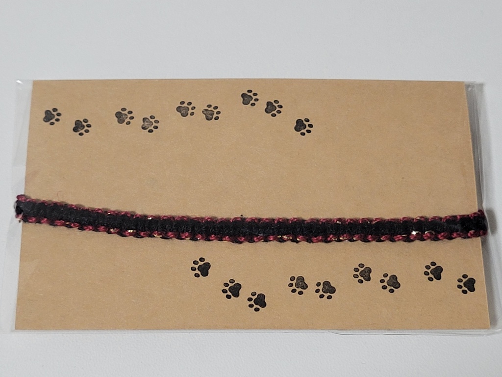 ミサンガ 黒赤ラメ入り