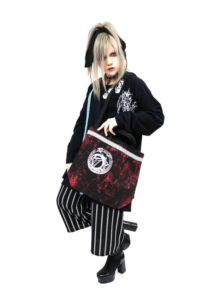 ルーントートバッグ〈赤〉