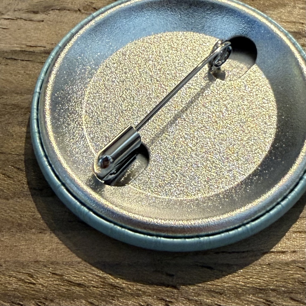 つちのコーン マット缶バッジ