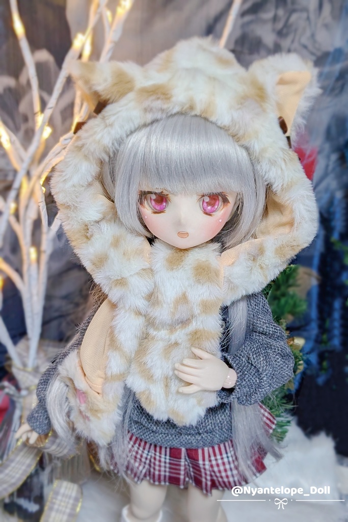 猫耳フード付きマフラー (ヒョウ、ユキヒョウ)【Nyantelope】 MDD マフラー 手袋