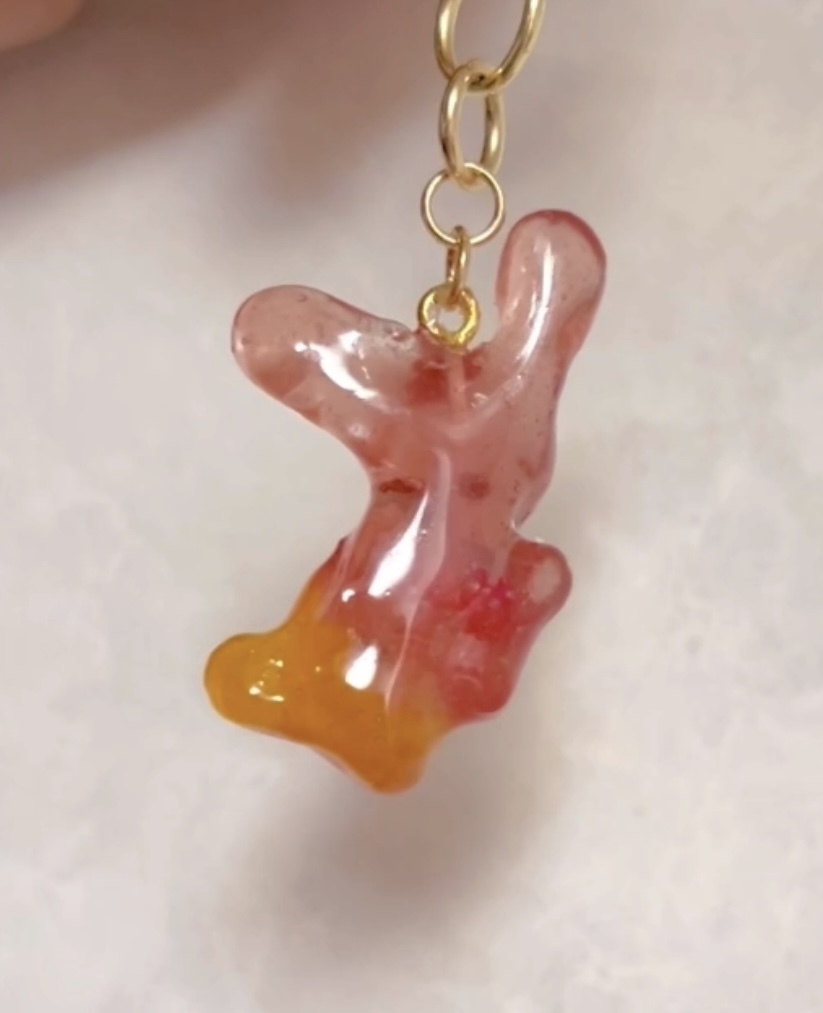 ウサギモドキのキーホルダー