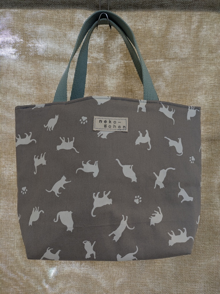 リバーシブルバッグ　猫シルエット