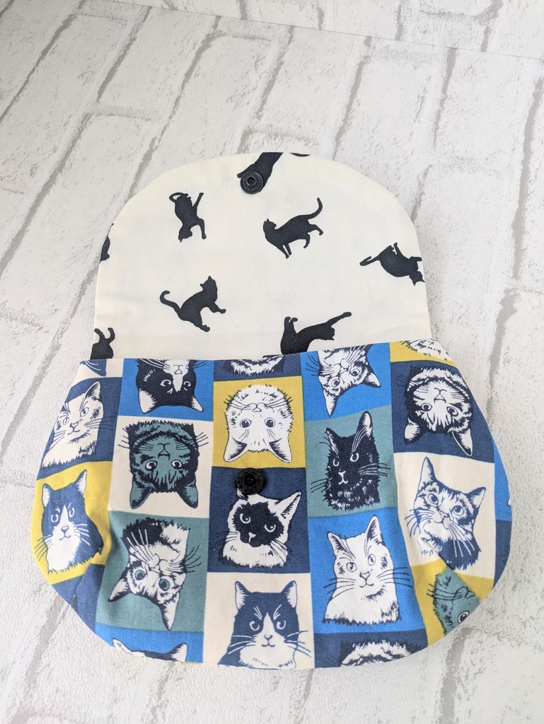 ぷっくりポーチ